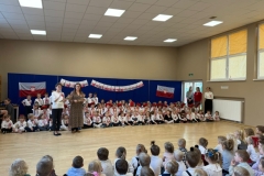 2A330A2F-0223-4889-9310-ECC2D48C2AD3